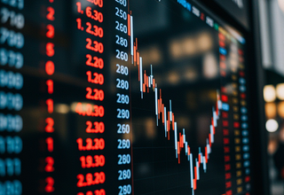 KOSPI 200 주요 종목 마감 현황: 대형주 중심의 하락세 지속