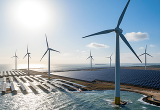 SK, 미국 KKR과 재생에너지 합작법인 설립 추진... 2031년까지 10GW 규모 확대