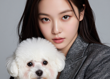 패션 모델과 푸들