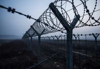DMZ 폭발 사고, 북한 지뢰로 확인될 경우 '상응 조치' 취할 것