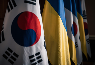 한국 정부, 북한 포로 이송 공개 논란으로 주우크라이나 대사 소환 결정