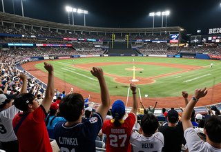 KBO 리그 역대급 흥행! 관중 1,277만 명 돌파하며 시즌 종료