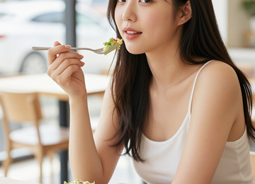 햇살 가득한 샐러드 타임